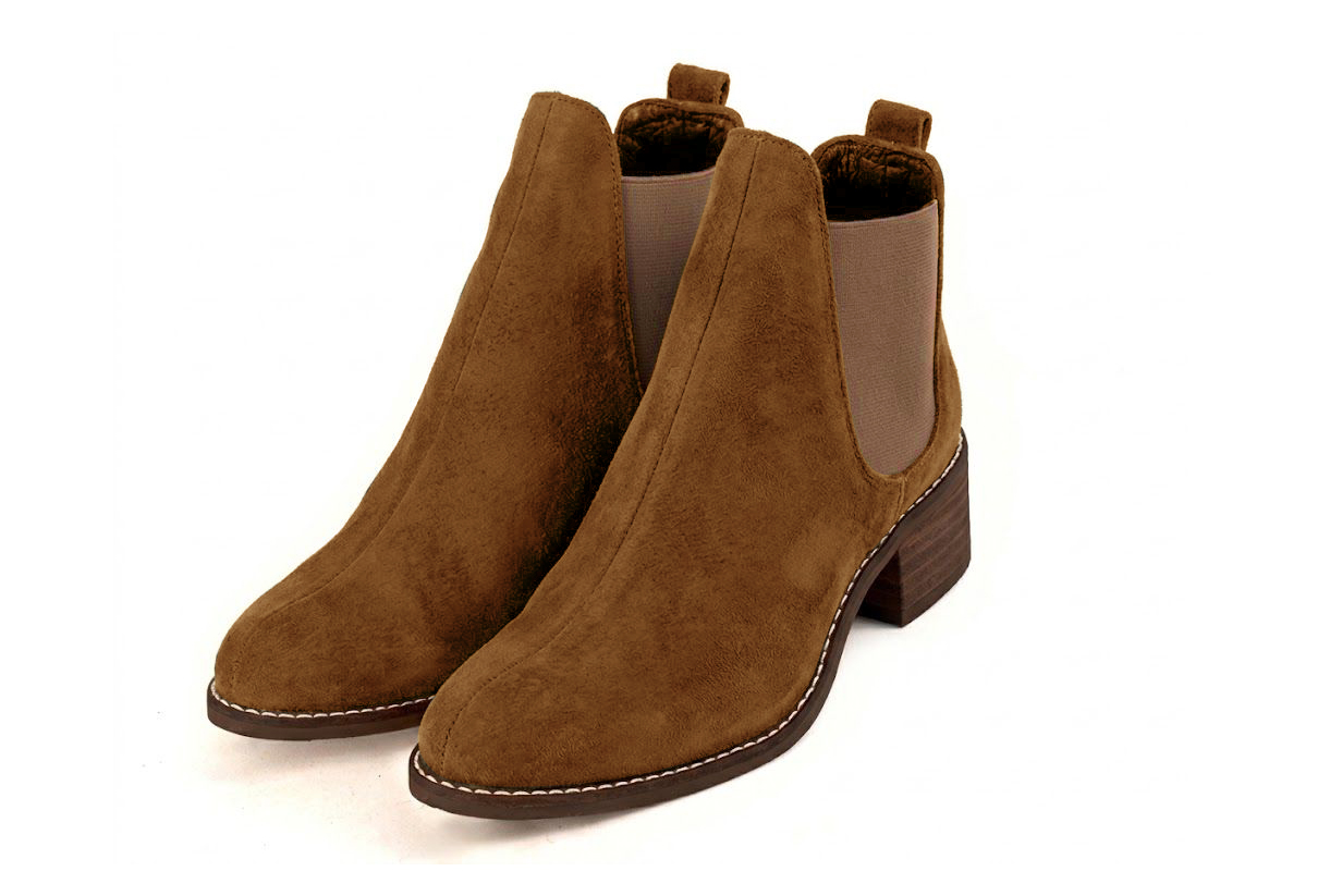 Women's cognac and bronze solid-color chelsea boots with round toe and leather sole - Front view